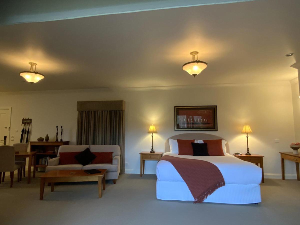 Delderfield Villa *